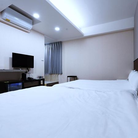 可青大飯店grand Ke-Cing Hotel Yilan Exterior photo